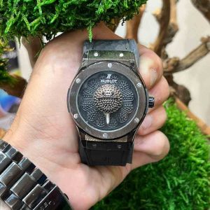 ساعت هابلوت گل چرخشی