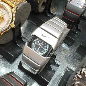 سایت نایکی طوسی